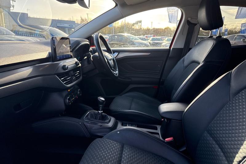 Used Ford Focus 2019 for sale - 76703103: Photo 19