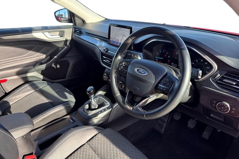 Used Ford Focus 2019 for sale - 76703103: Photo 9