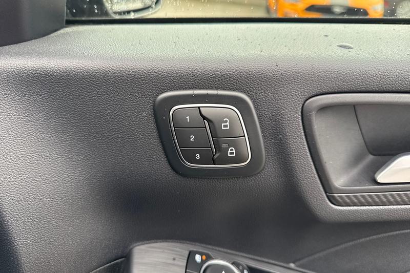 Used Ford Kuga 2025 for sale - 77307008: Photo 31