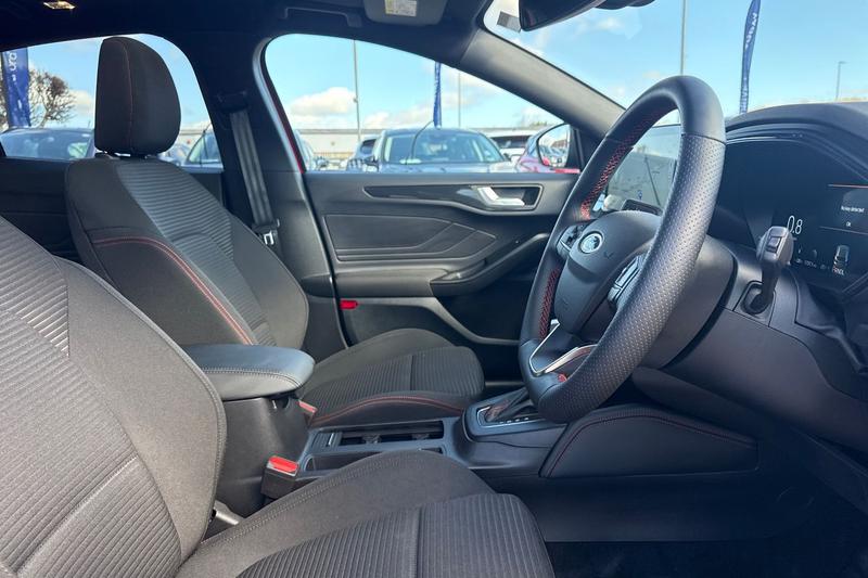 Used Ford Focus 2025 for sale - 78109341: Photo 17