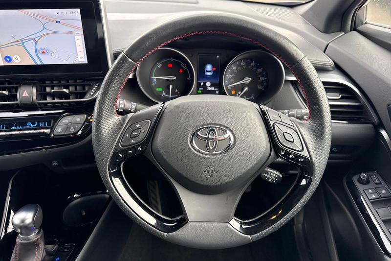 Used Toyota C-HR 2023 for sale - 77997139: Photo 12