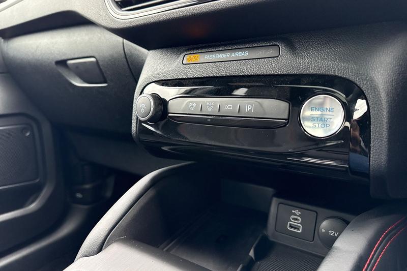 Used Ford Kuga 2025 for sale - 78180282: Photo 28