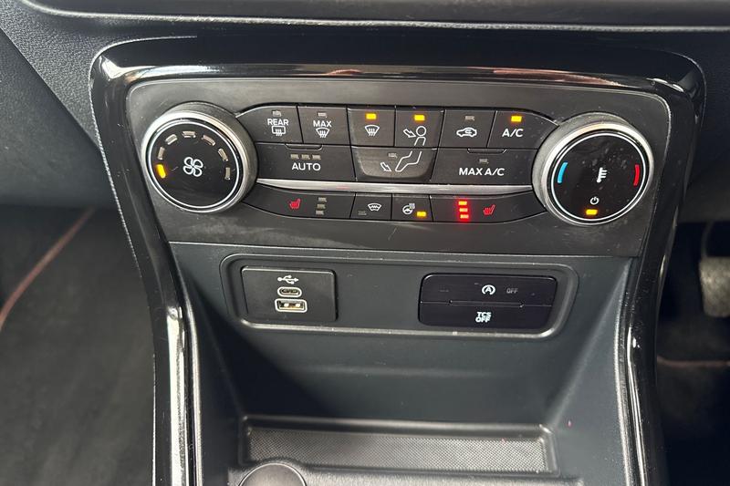 Used Ford Ecosport 2023 for sale - 77840799: Photo 24