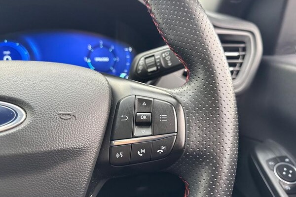 Used Ford Kuga 2022 for sale - 76154195: Photo 32