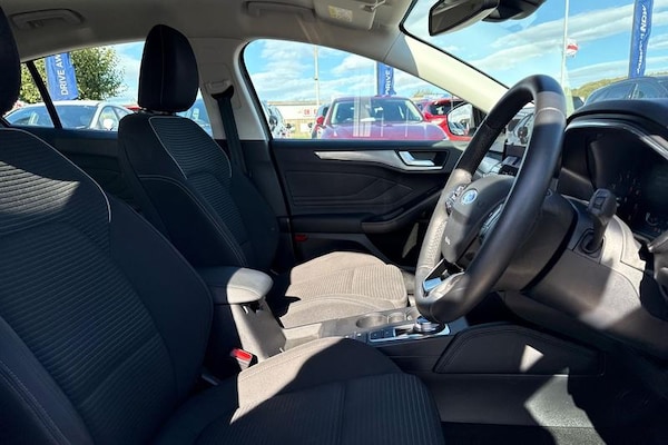 Used Ford Focus 2021 for sale - 76184477: Photo 17