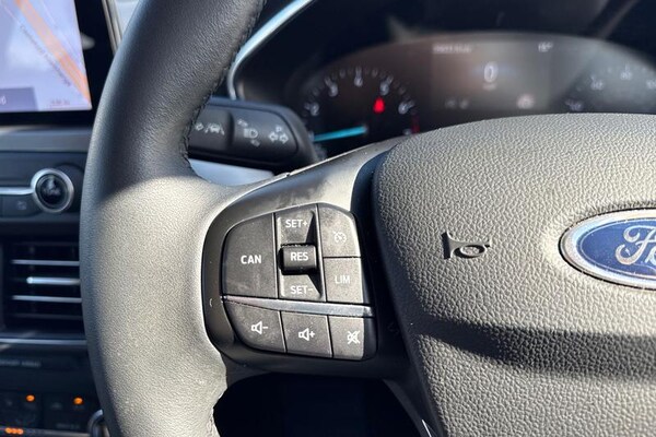 Used Ford Focus 2021 for sale - 76184477: Photo 25