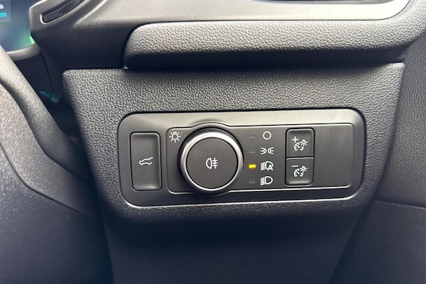 Used Ford Kuga 2024 for sale - 76184435: Photo 30