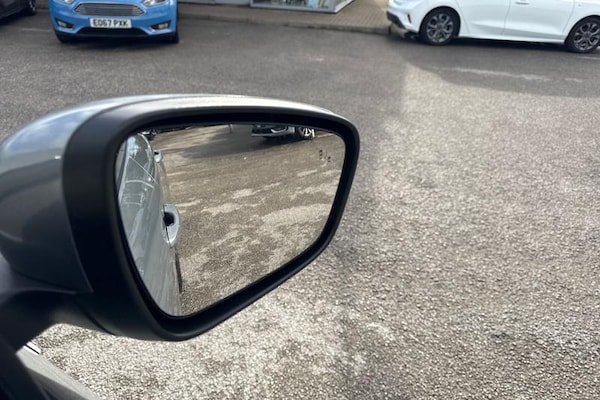 Used Ford Kuga 2024 for sale - 76184435: Photo 31