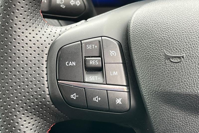 Used Ford Puma 2023 for sale - 76744272: Photo 32