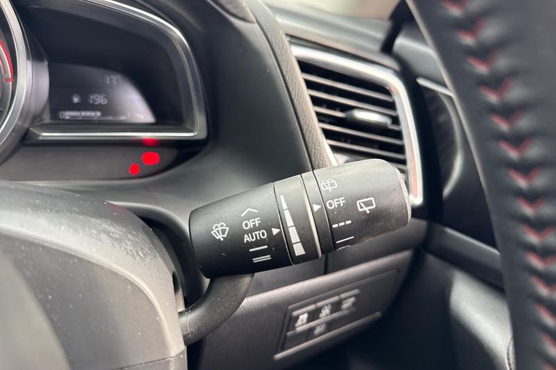 Used Mazda Mazda3 2016 for sale - 76154186: Photo 15