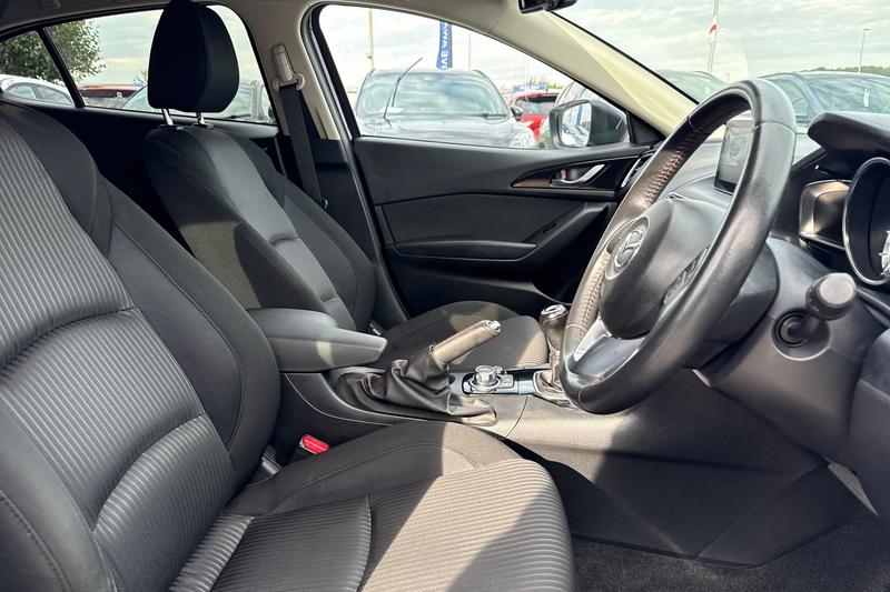 Used Mazda Mazda3 2016 for sale - 76154186: Photo 17