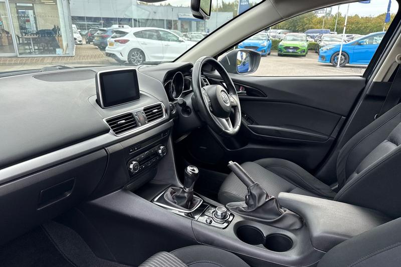 Used Mazda Mazda3 2016 for sale - 76154186: Photo 18