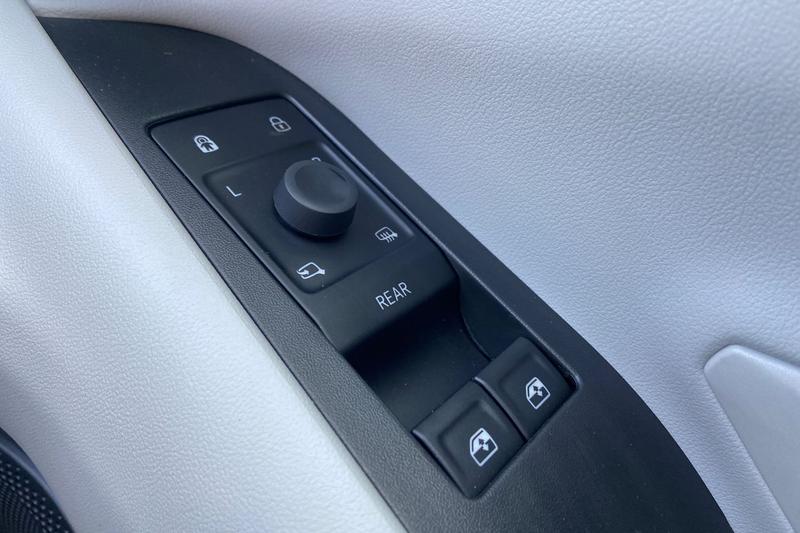 Used Ford Explorer 2024 for sale - 77975874: Photo 16