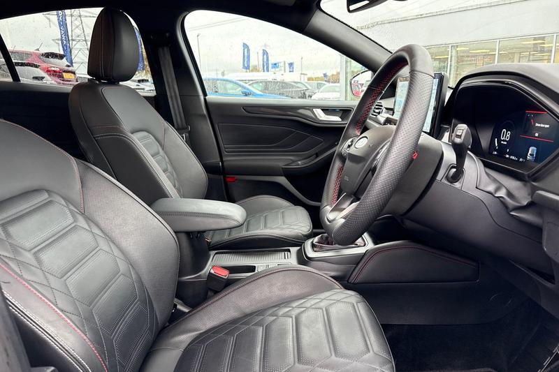 Used Ford Focus 2025 for sale - 76722841: Photo 17