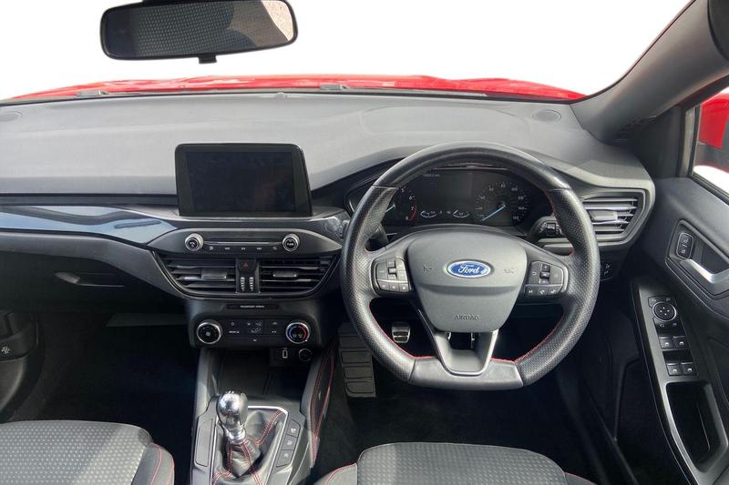 Used Ford Focus 2019 for sale - 77975870: Photo 11