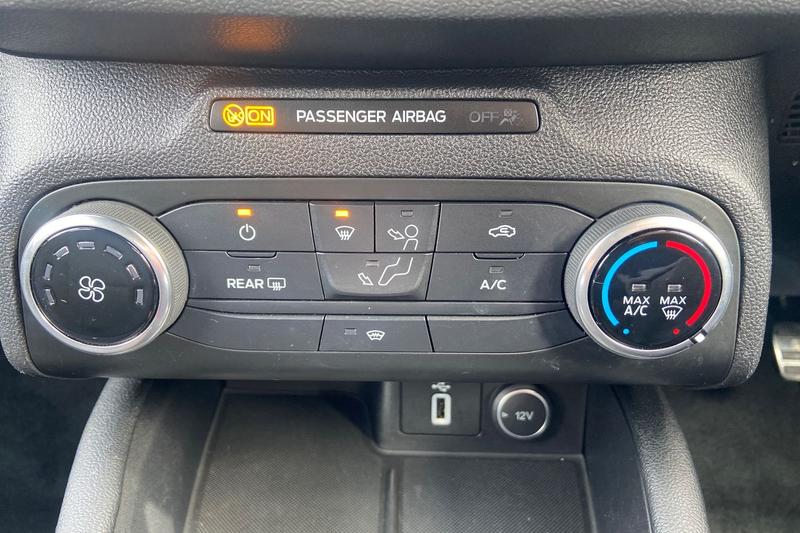 Used Ford Focus 2019 for sale - 77975870: Photo 24