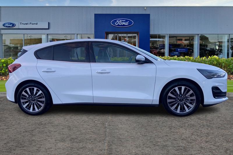 Used Ford Focus 2024 for sale - 76862491: Photo 3