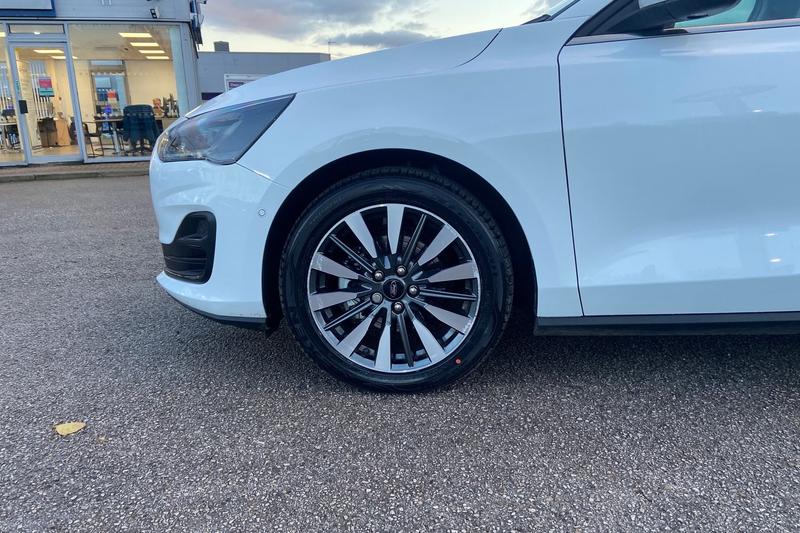 Used Ford Focus 2024 for sale - 76862491: Photo 8