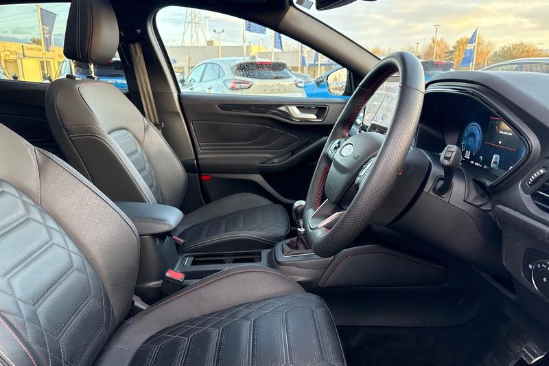 Used Ford Focus 2024 for sale - 76653536: Photo 17