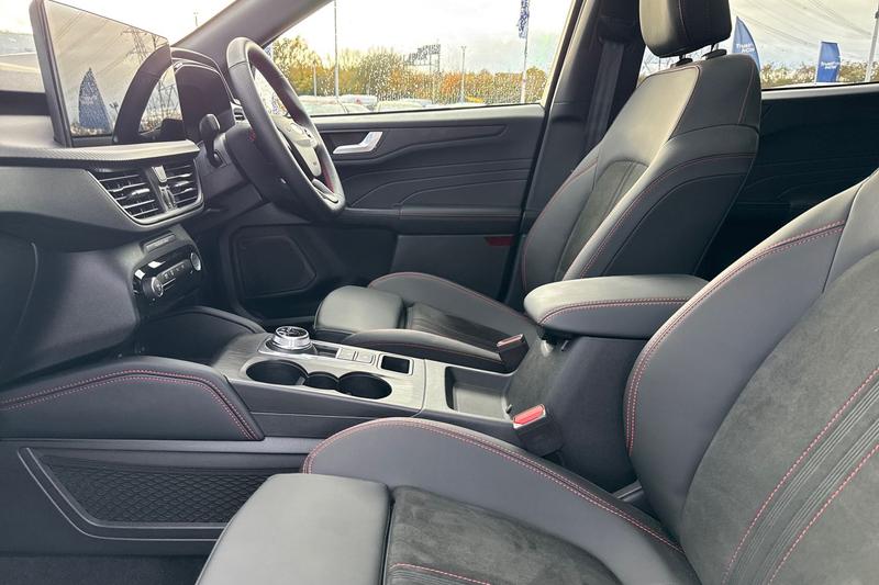 Used Ford Kuga 2024 for sale - 76452979: Photo 19