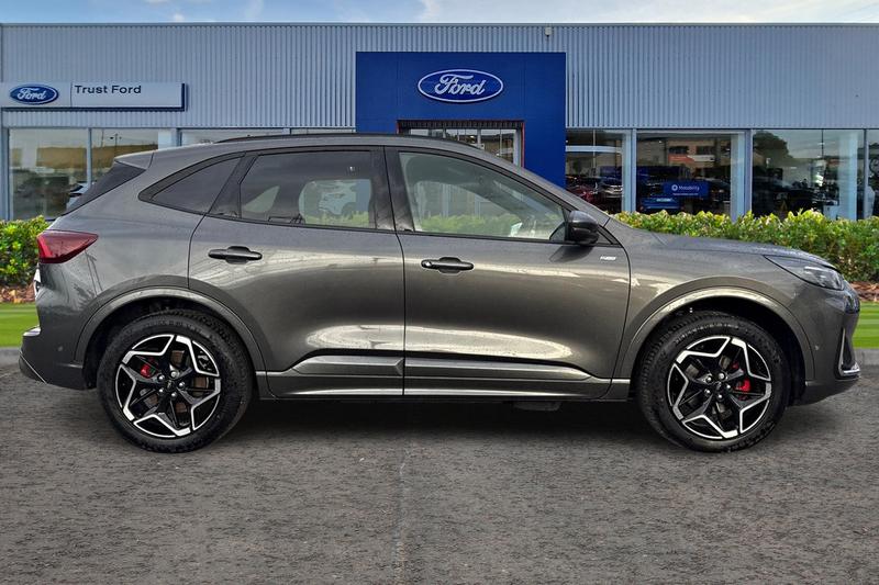 Used Ford Kuga 2024 for sale - 76452979: Photo 3