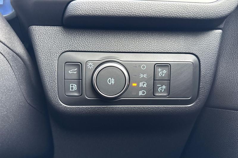 Used Ford Kuga 2024 for sale - 76452979: Photo 31