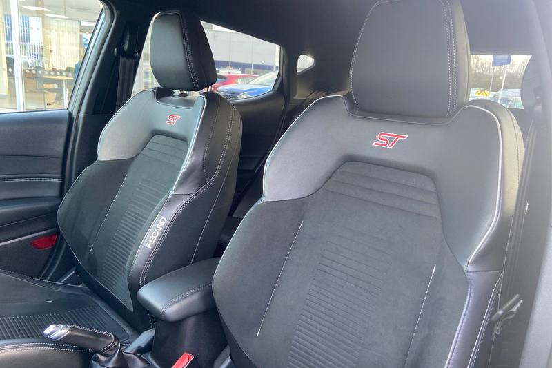 Used Ford Fiesta 2019 for sale - 77809598: Photo 19