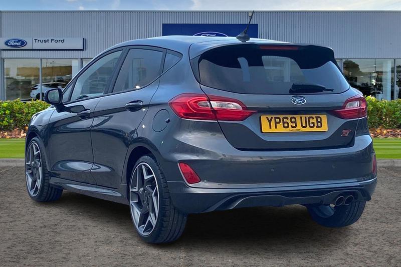 Used Ford Fiesta 2019 for sale - 77809598: Photo 2