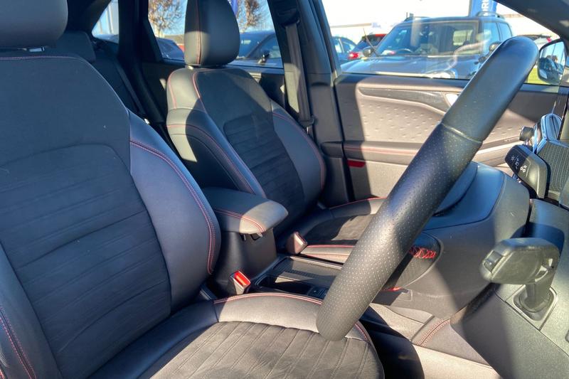 Used Ford Kuga 2021 for sale - 77006173: Photo 17