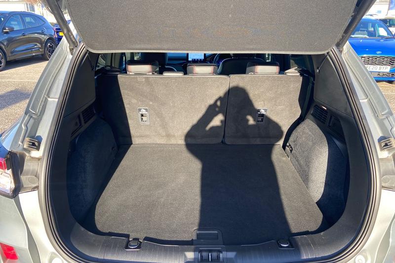 Used Ford Kuga 2021 for sale - 77006173: Photo 21