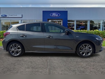 Used Ford Focus 2026 for sale - 79203242: Photo