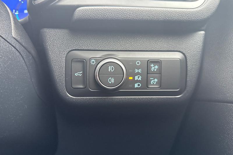 Used Ford Kuga 2021 for sale - 76184406: Photo 31