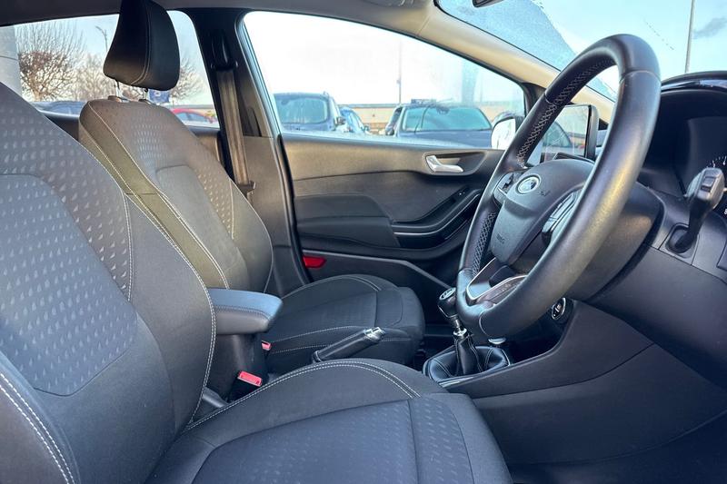 Used Ford Fiesta 2019 for sale - 77048061: Photo 17