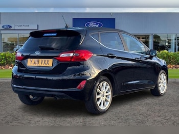 Used Ford Fiesta 2019 for sale - 77048061: Photo