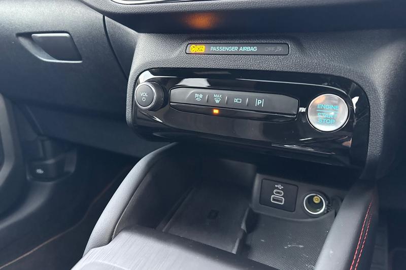 Used Ford Kuga 2024 for sale - 76660126: Photo 27