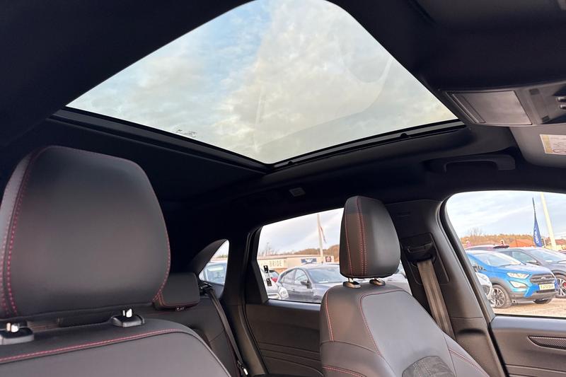 Used Ford Kuga 2024 for sale - 76660126: Photo 32