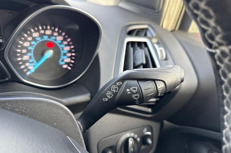 Used Ford Kuga 2015 for sale - 76710244: Photo 15