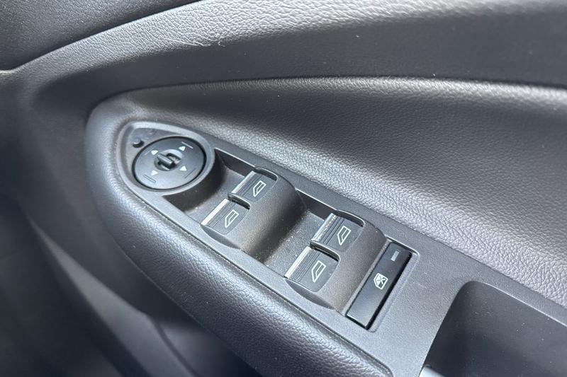 Used Ford Kuga 2015 for sale - 76710244: Photo 16