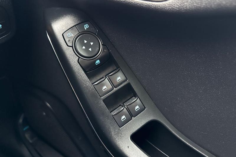 Used Ford Fiesta 2023 for sale - 76949025: Photo 16