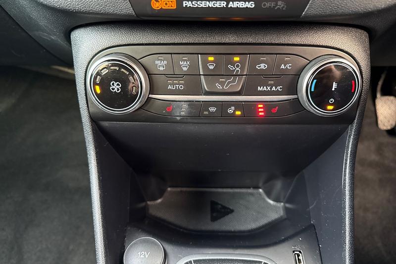 Used Ford Fiesta 2022 for sale - 76931323: Photo 24