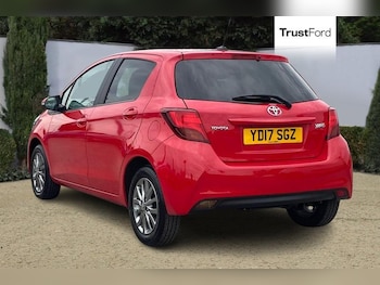 Used Toyota Yaris 2017 for sale - 79133281: Photo
