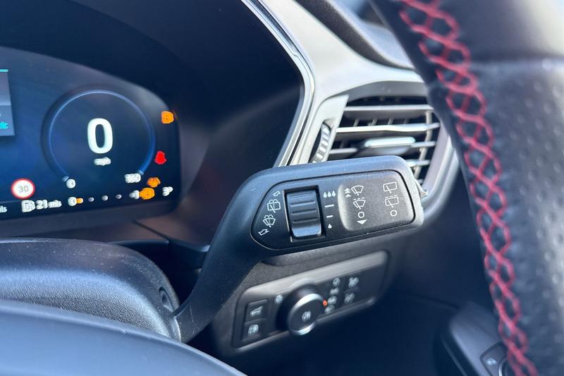 Used Ford Kuga 2025 for sale - 76641108: Photo 15