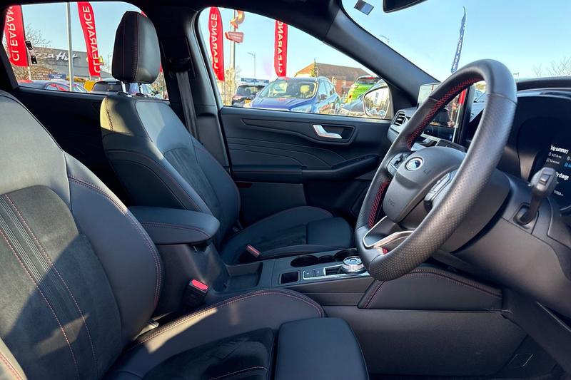 Used Ford Kuga 2025 for sale - 76641108: Photo 17