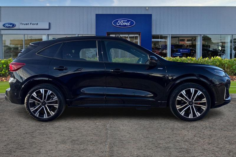 Used Ford Kuga 2025 for sale - 76641108: Photo 3