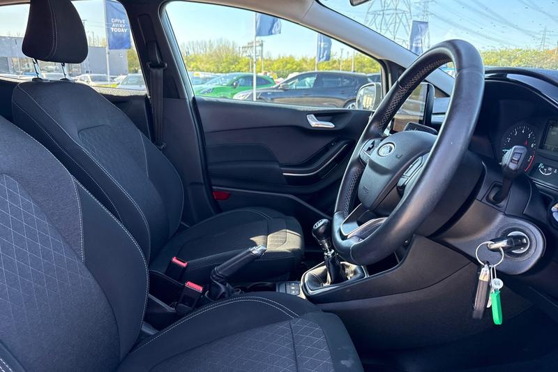 Used Ford Fiesta 2019 for sale - 78153175: Photo 17