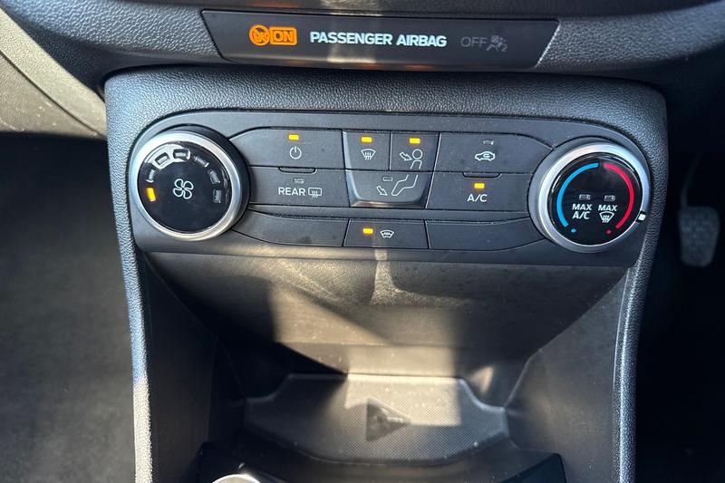 Used Ford Fiesta 2019 for sale - 78153175: Photo 23