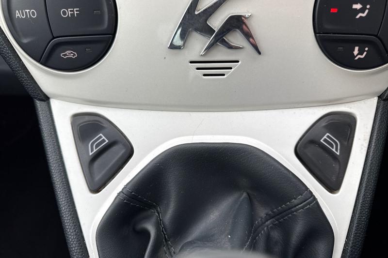 Used Ford Ka 2016 for sale - 76631285: Photo 25