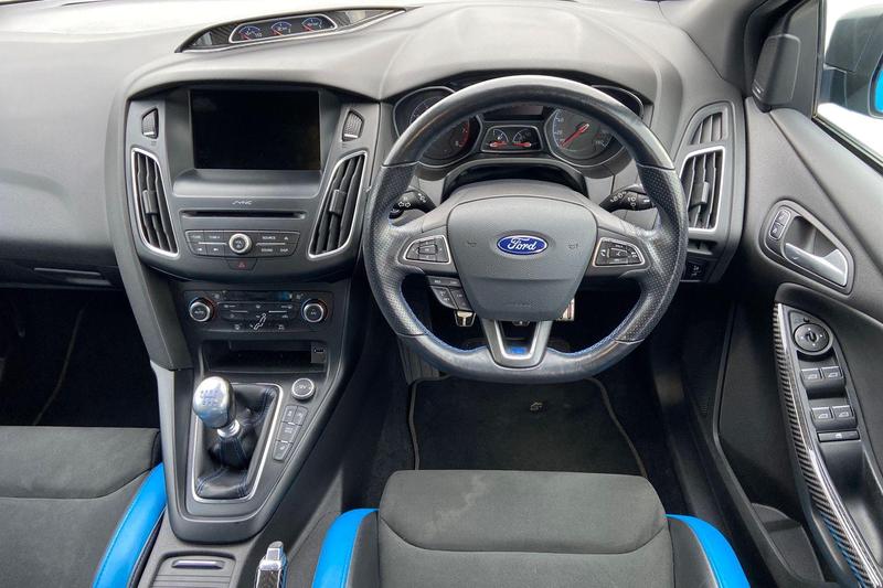 Used Ford Focus 2018 for sale - 77048060: Photo 11