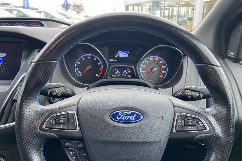 Used Ford Focus 2018 for sale - 77048060: Photo 12