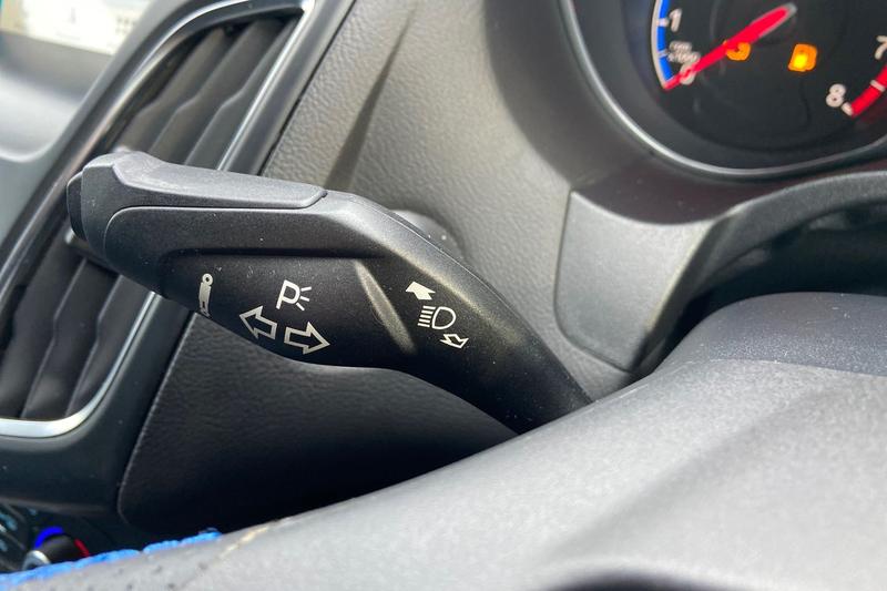 Used Ford Focus 2018 for sale - 77048060: Photo 14